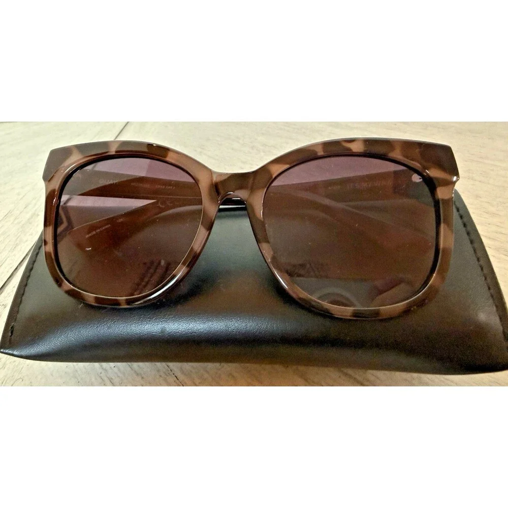 New Quay Australia It's My Way Oversized Cat Eye Sunglasses Tortoise Black Fade